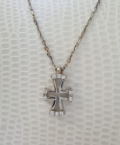 CROSS NECKLACE 9KT