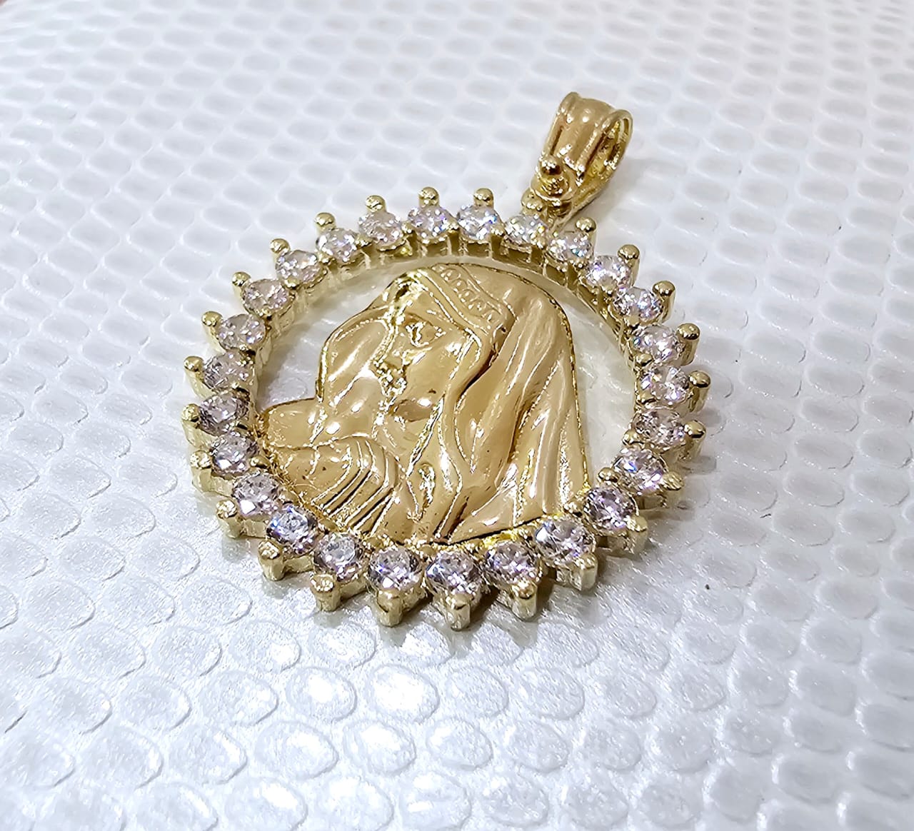 PENDANT 9KT/ SAINT MARY/ CUBIC ZIRCONIA - Image 2