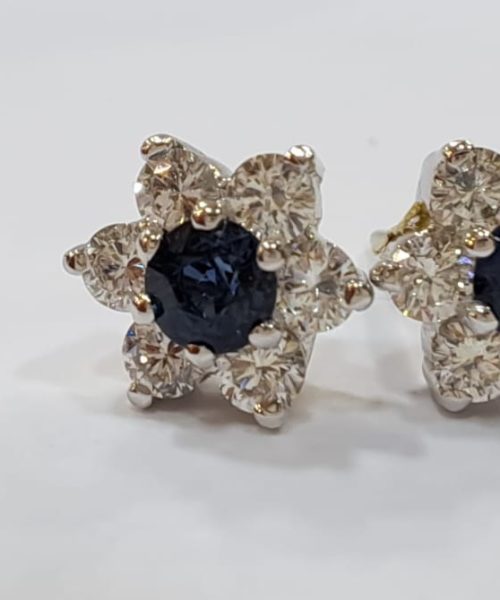 EARRINGS 18KT/ 0.72CT SAPPHIRE/ 0.96CT VS1G