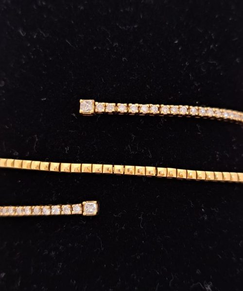 BANGLE 18KT/VS2G 1.04CT