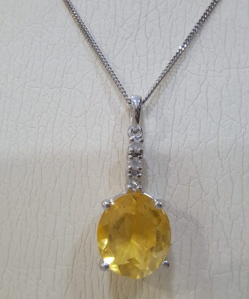 PENDANT 18KT/ 0.09 VS G/ 3.90CT CITRIN
