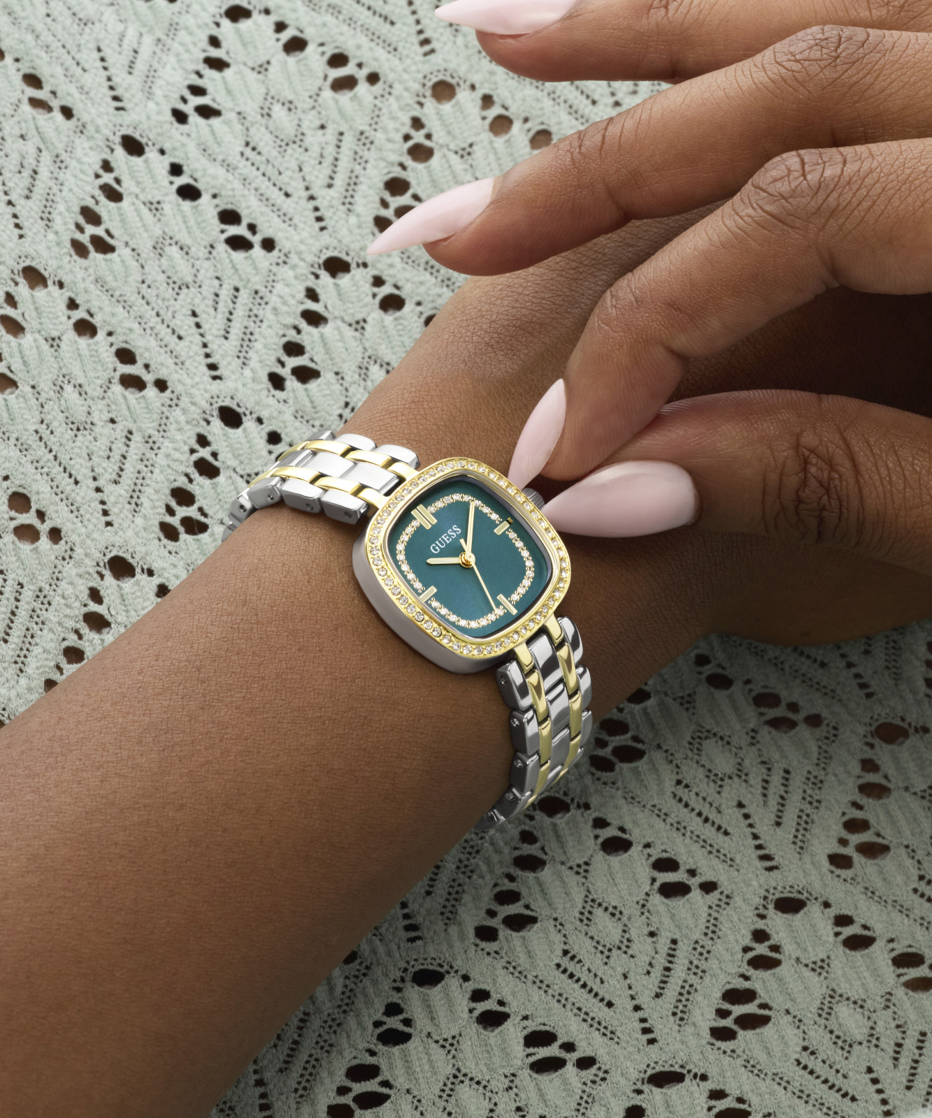 GUESS HAZEL GW1018L6 Womens Quartz Watch - Image 7
